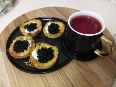 Bulvių kanapės pagrindine nuotrauka