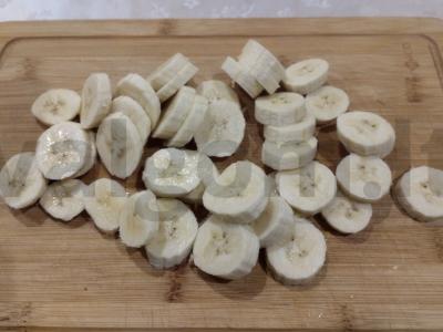 Mini blynai su pienu ir bananais Žingsnis 4