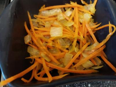 Kumpiai su sūriu ir morkomis Žingsnis 4