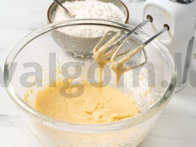 Ananasų pyragas Žingsnis 5