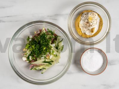 Salotos su agurkais ir dešra Žingsnis 3