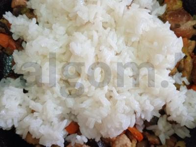 Ryžiai su antis krūtinėlė, pievagrybiais ir daržovėmis Žingsnis 10