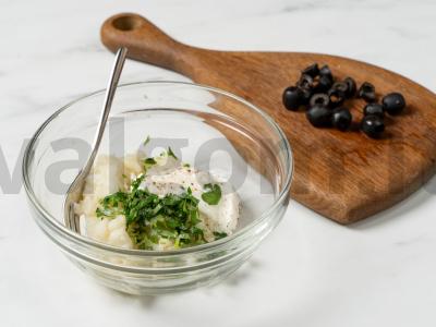 Pomidorų užkandis su žiediniais kopūstais Žingsnis 2