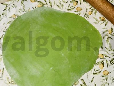 Naujųjų metų virtinukai su bulvėmis ir grybais Žingsnis 9