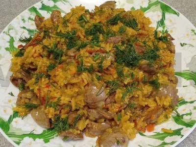 Plovas su „Basmati“ ryžiais ir vištienos širdelėmis pagrindine nuotrauka