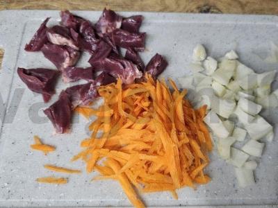 Indėnų širdelių troškinys Žingsnis 1