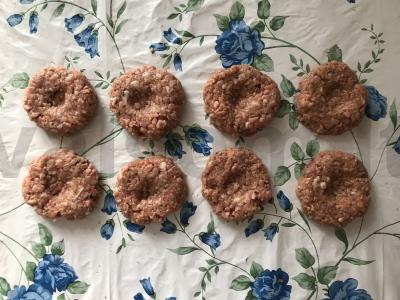 Kiaulienos kotletai su šalavijais ir čiobreliais Žingsnis 3