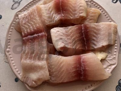 Pangasiuso filė pomidorų tešloje Žingsnis 1