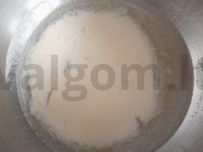 Kepti pyragėliai su kopūstais ir sezamo sėklomis Žingsnis 1