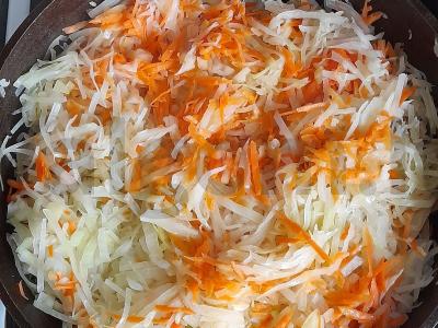 Kepti pyragėliai su kopūstais ir sezamo sėklomis Žingsnis 5