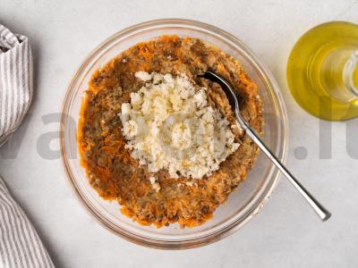 Vegetariškos kotletai iš grikių ir lęšių Žingsnis 4