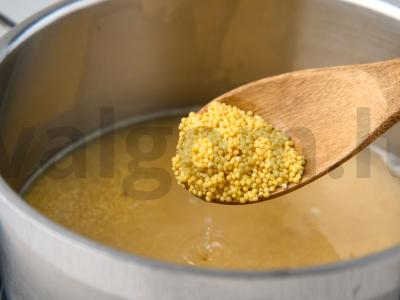 Pieninis sriuba su perliniu miežiu Žingsnis 2