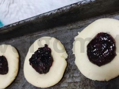 Uogienė su serbentų sausainiais Žingsnis 3