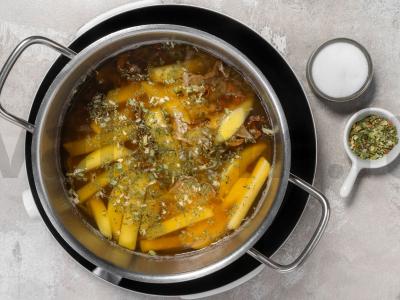 Grybų sriuba su bulvėmis Žingsnis 6