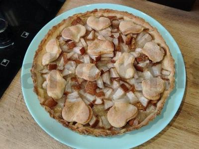 Kriaušių tartas su vanile pagrindine nuotrauka