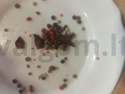 Skani kiaulienos odelių ritinėlis Žingsnis 3