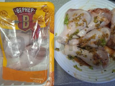 Kepti vištienos blauzdelės su kivi marinatų Žingsnis 2