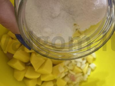 Kepta bulvė su kalakutiena po sūrio kepure Žingsnis 4