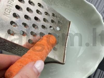 Cukinijų kotletai su grietine Žingsnis 2