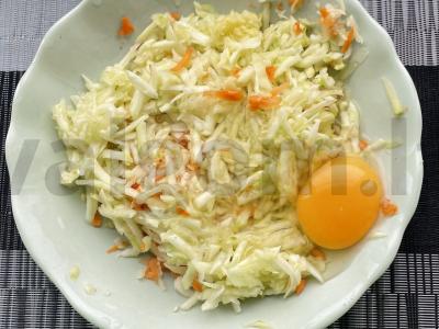 Cukinijų kotletai su grietine Žingsnis 5