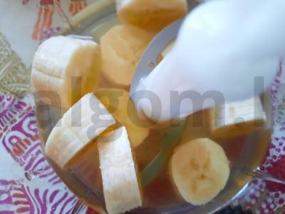 Bananų-ananasų smoothie Žingsnis 1