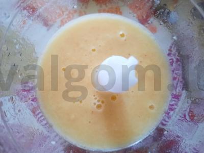 Bananų-ananasų smoothie Žingsnis 3