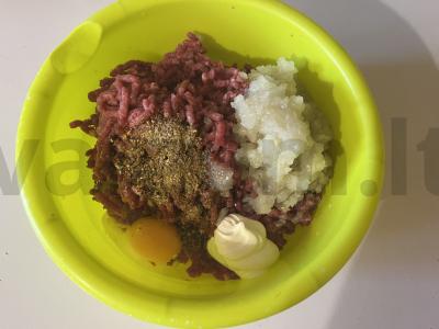 Sultingi mėsos kotletai iš jautienos Žingsnis 9