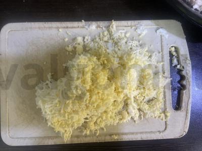 Sultingas salotas su vištiena, ananasais ir graikiniais riešutais Žingsnis 5