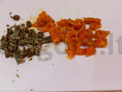 Manų košė su džiovintomis abrikosais ir šokoladu Žingsnis 3