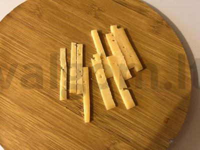 Karštas sumuštinis su lašiša ir ištirpintu sūriu Žingsnis 9