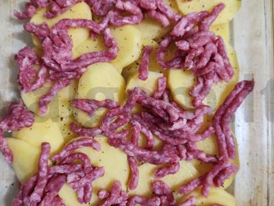 Bulvių apkepas su jautienos faršu ir sūriu Žingsnis 4