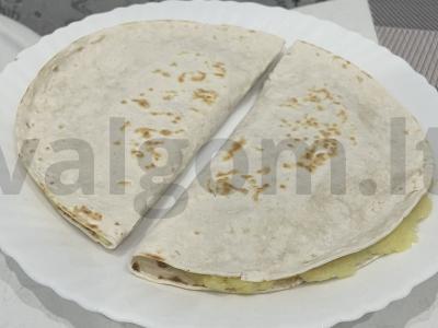 Kystybė iš armėniškos lavašo pagrindine nuotrauka