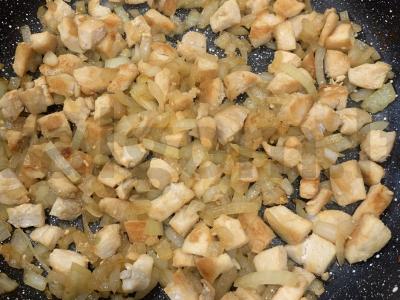 Makaronai su vištienos krūtinėle ir sūriu Žingsnis 2