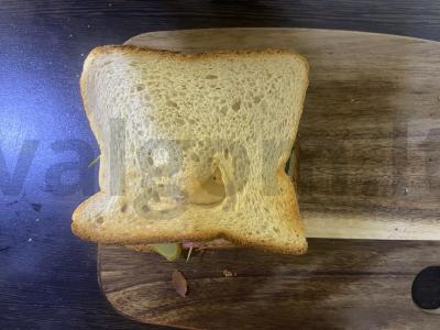 Sumuštinis su saliami ir lydytu sūriu Žingsnis 5