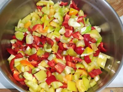 Bulgariškas pipiras kaip žiemos ruošinys Žingsnis 2