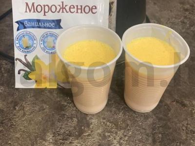 Greitai paruošiama vanilinė ledai Žingsnis 2