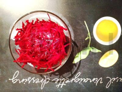 Korejiška burokėlių salotos Žingsnis 1