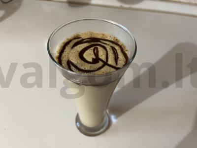 Kava „Latte“ su moliūgu pagrindine nuotrauka