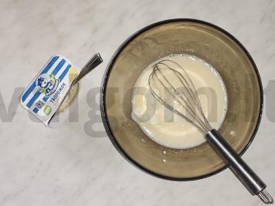 Kefyro blynai su minkštu varškės sūriu Žingsnis 3