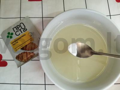 Sūdyto agurkų sausainiai „Gelbėjimosi ratas“ Žingsnis 3