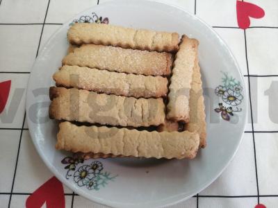 Sūdyto agurkų sausainiai „Gelbėjimosi ratas“ pagrindine nuotrauka