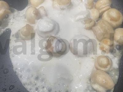 Mini šampinjonai „Borelli“ padaže Žingsnis 3