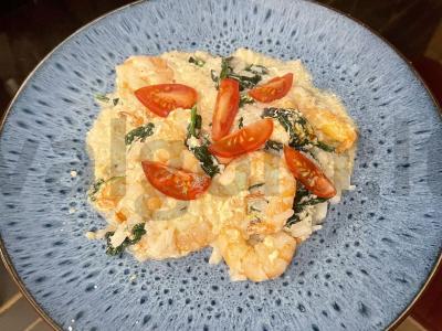 Ryžiai su krevetėmis ir špinatais pagrindine nuotrauka