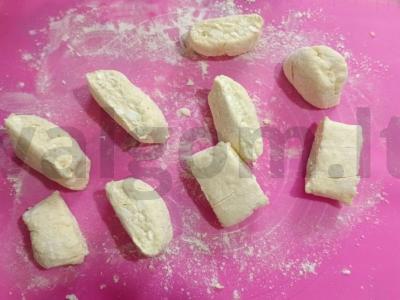 Varškėčiai su braškėmis Žingsnis 5