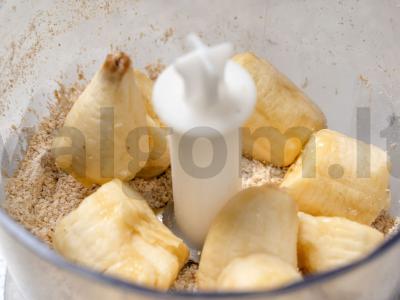 Bananų blynai su avižiniais dribsniais Žingsnis 2