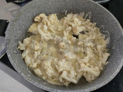 Žiedinė kopūstai, kepti tešloje Žingsnis 5