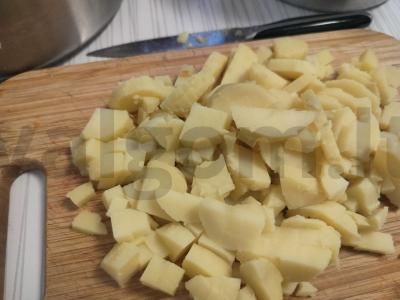 Olivje salotos su žirneliais Žingsnis 3