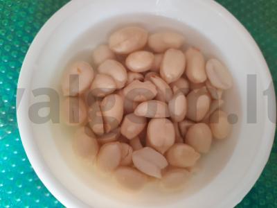 Ananasų-vynuogių kokteilis su žemės riešutais Žingsnis 1