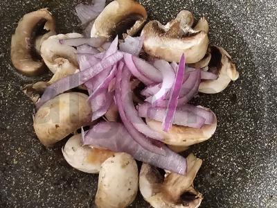 Mėsa orkaitėje su grybais Žingsnis 2