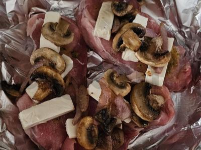 Mėsa orkaitėje su grybais Žingsnis 3